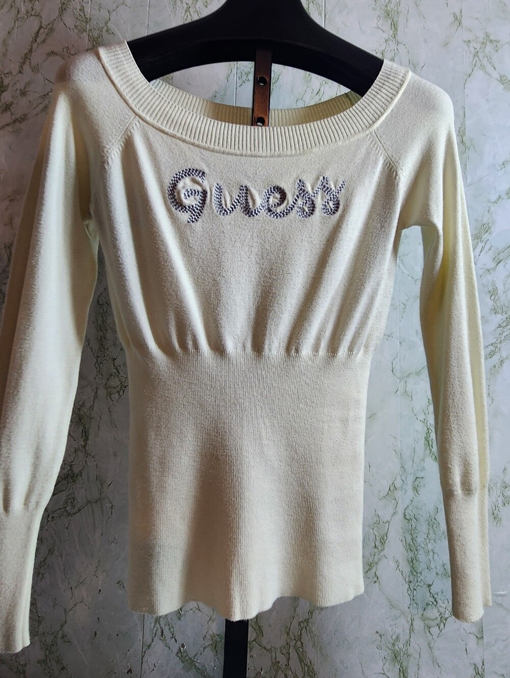 Guess Winter White Color Sweater